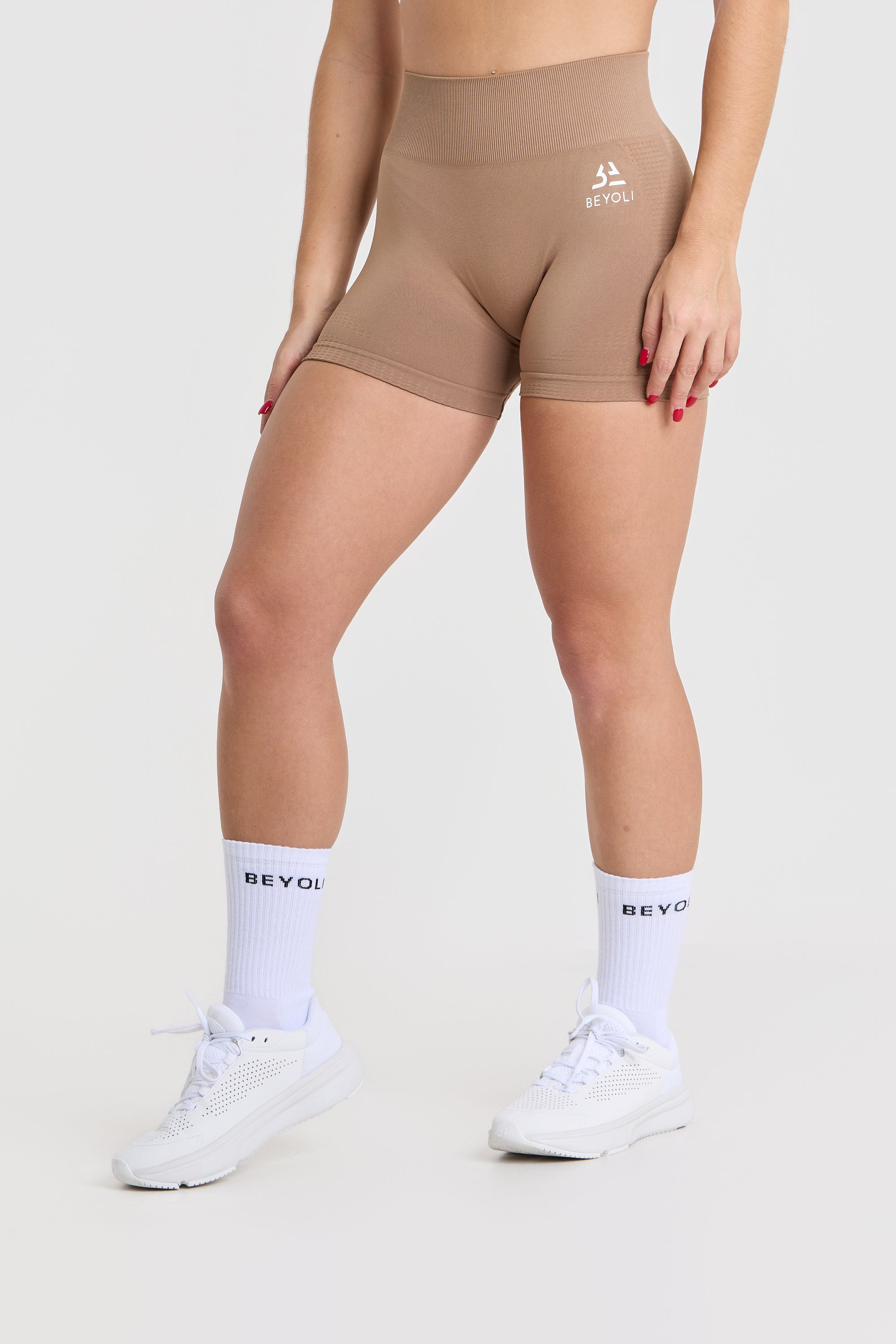 Short Seamless Beyoli