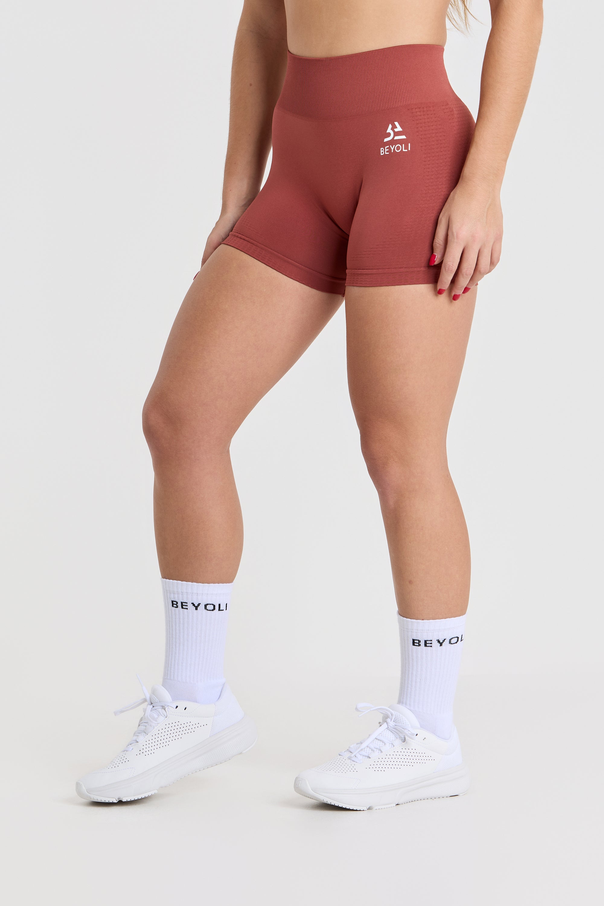 Short Seamless Beyoli